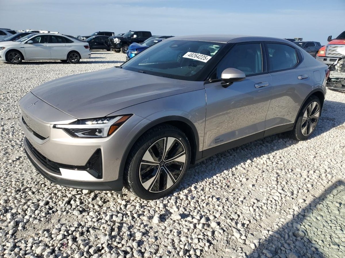 POLESTAR 2 , 2024