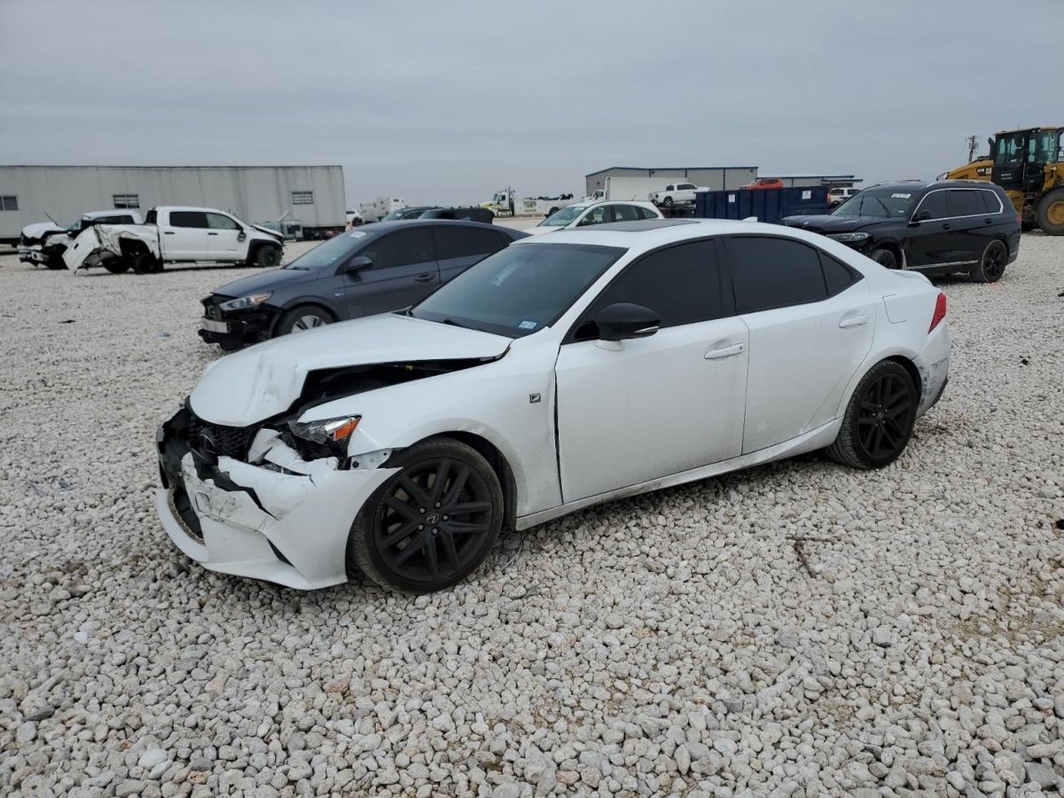 LEXUS IS , 2016