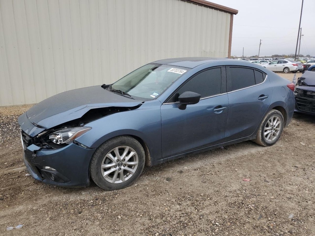 MAZDA 3 , 2016