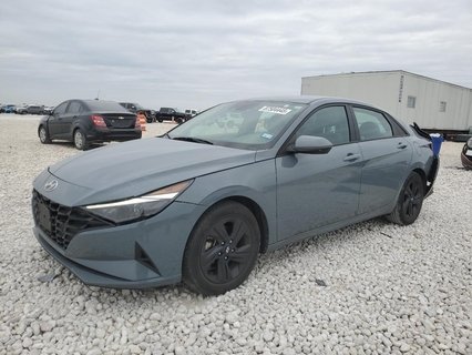 ELANTRA 