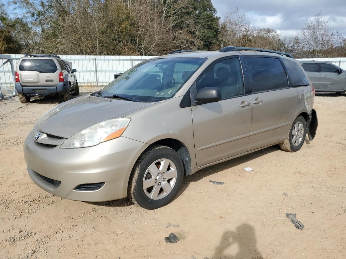TOYOTA SIENNA , 2006