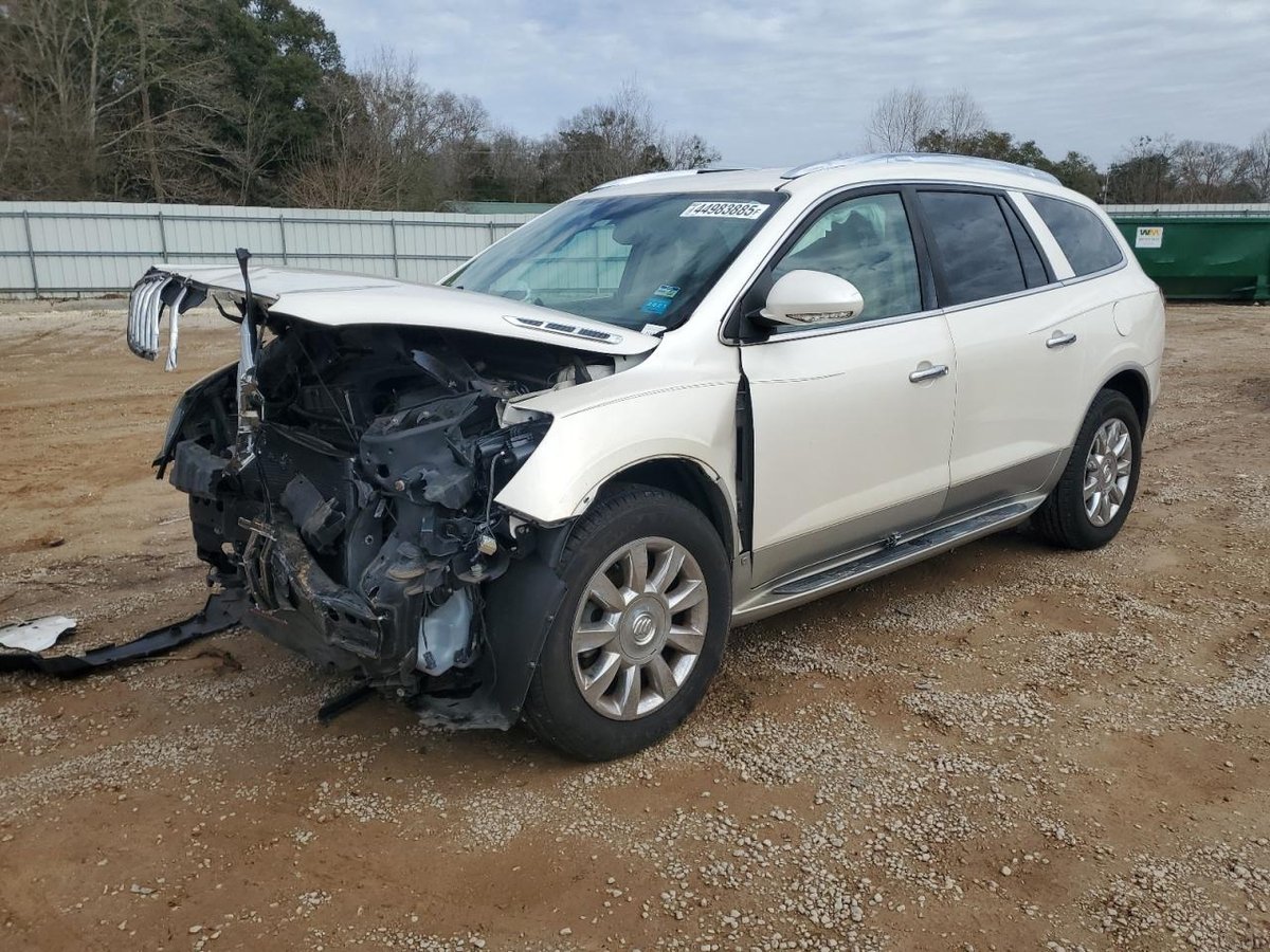 BUICK ENCLAVE , 2011