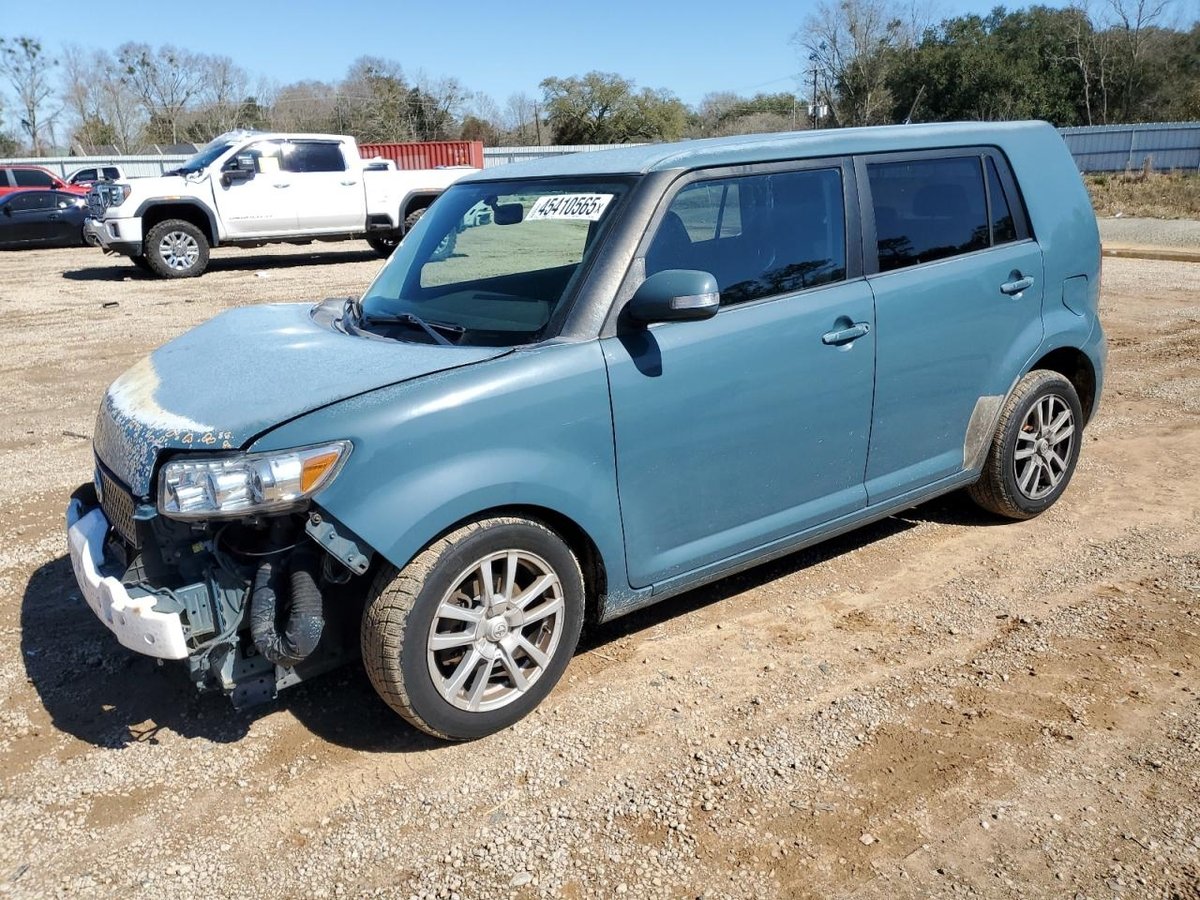 TOYOTA SCION , 2008