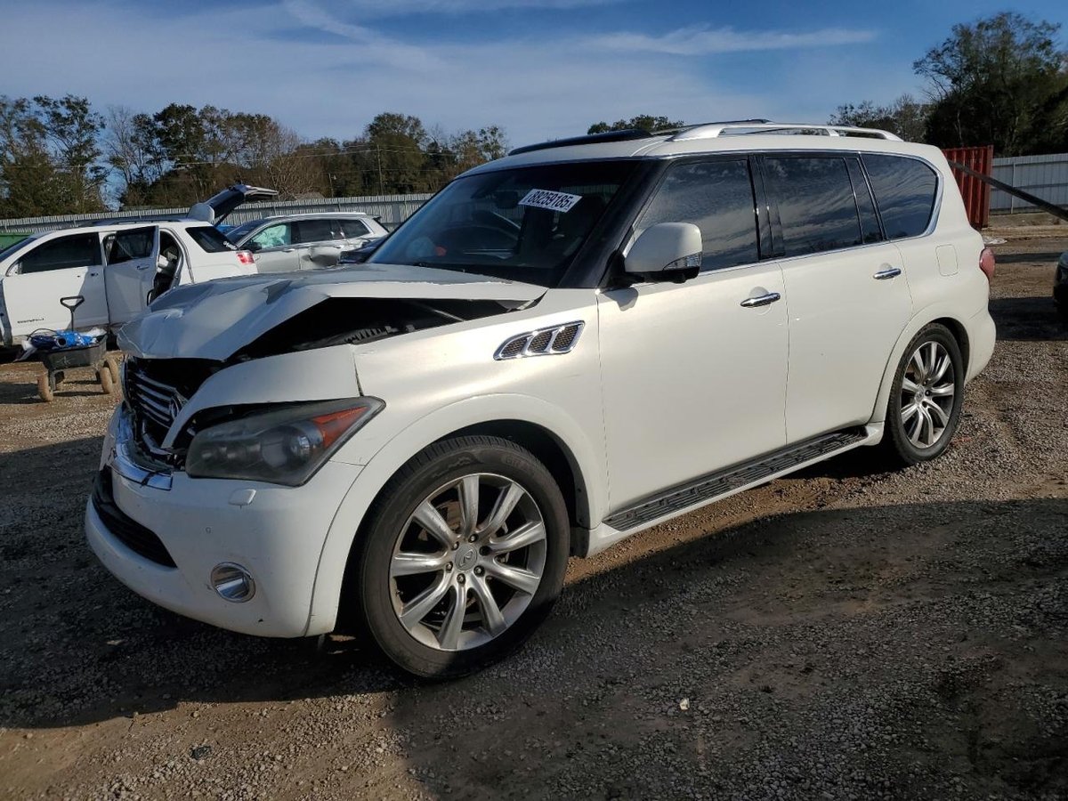 INFINITI QX56 , 2011