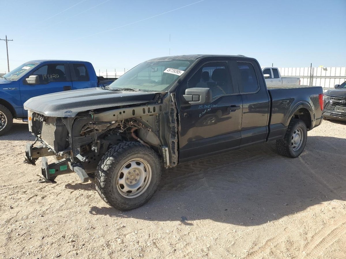 FORD F-150 , 2021