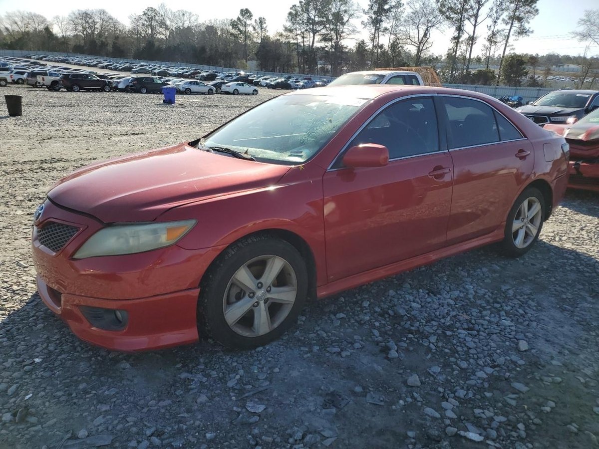 TOYOTA CAMRY , 2010