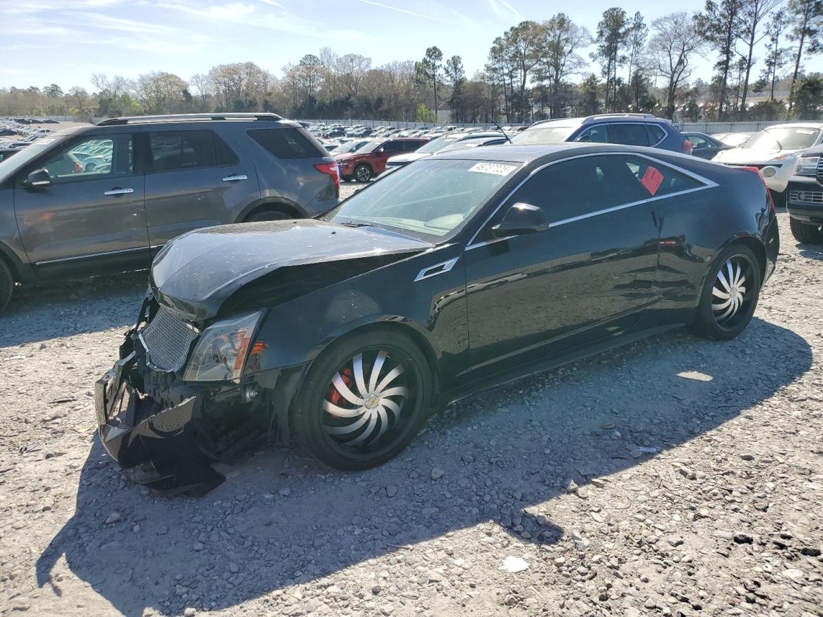 CADILLAC CTS , 2011