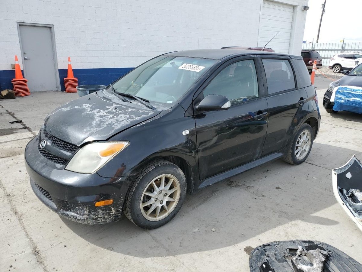 TOYOTA SCION , 2006