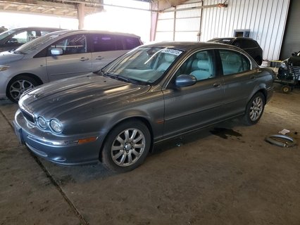 X-TYPE 