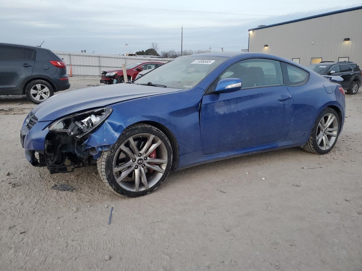 HYUNDAI GENESIS , 2011
