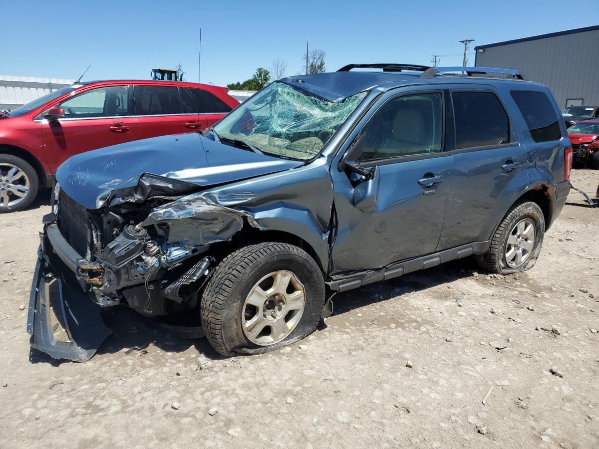 FORD ESCAPE , 2011