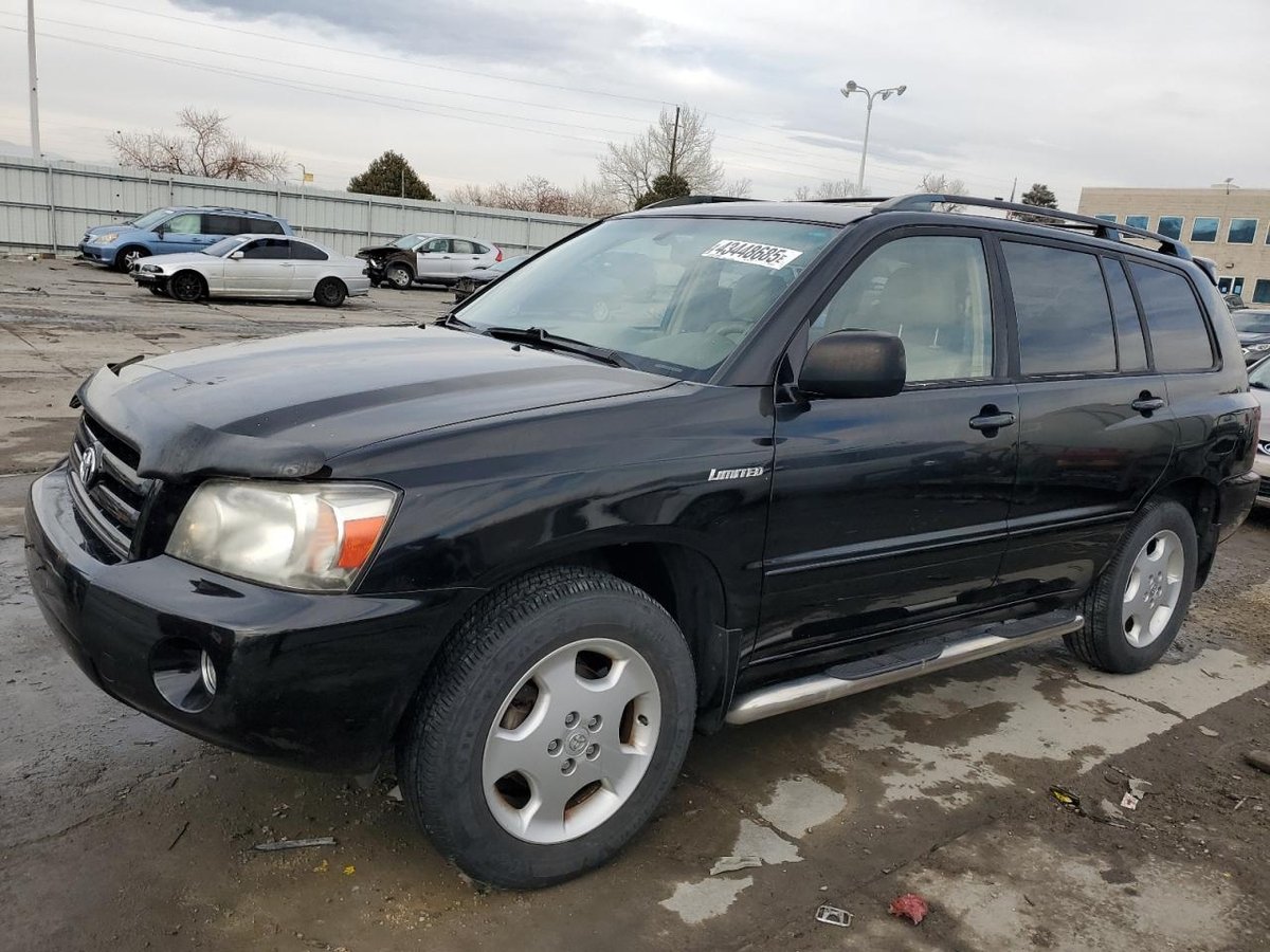 TOYOTA HIGHLANDER , 2004