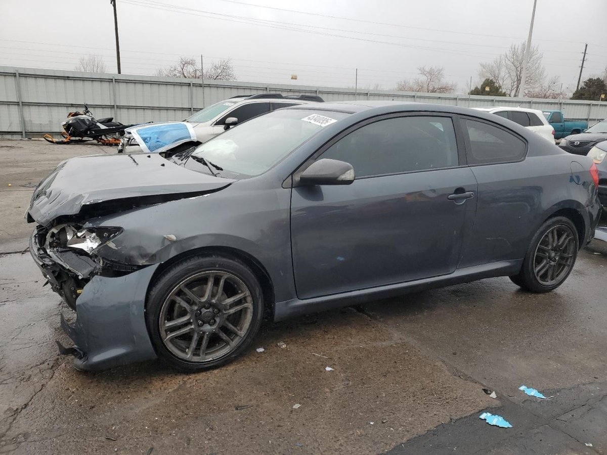 TOYOTA SCION , 2005