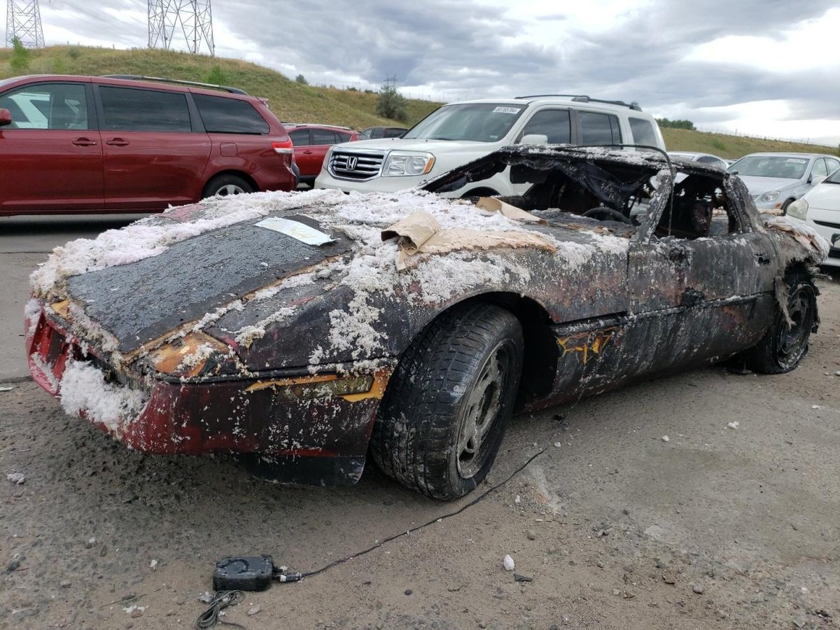 CHEVROLET CORVETTE , 1990
