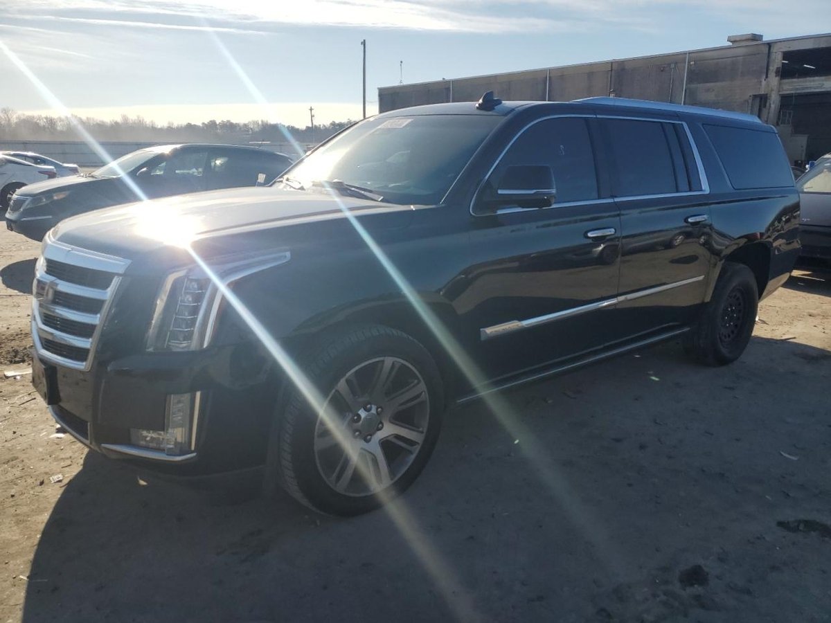 CADILLAC ESCALADE , 2015
