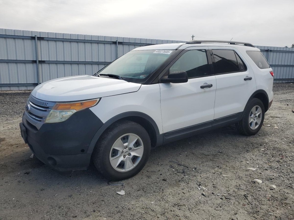 FORD EXPLORER , 2013