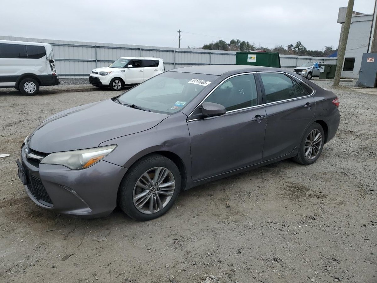TOYOTA CAMRY , 2015