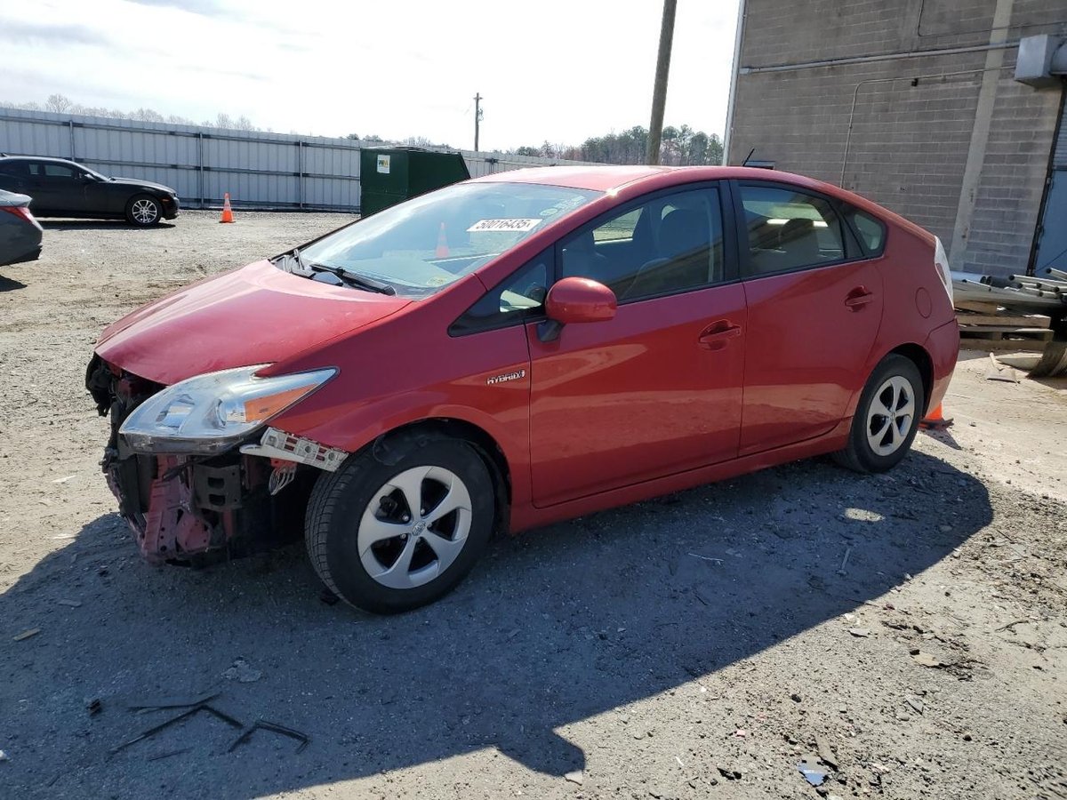 TOYOTA PRIUS , 2015