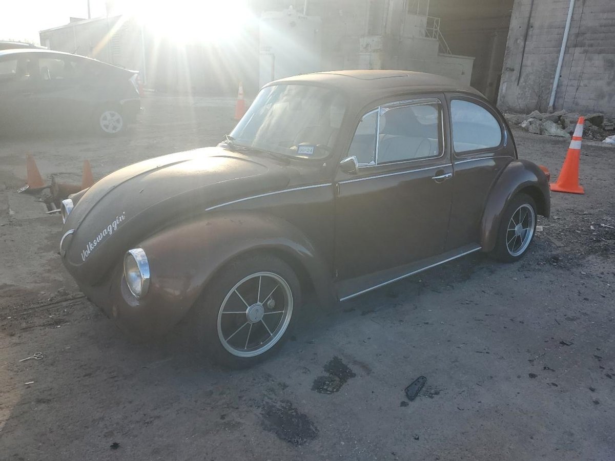 VOLKSWAGEN  BEETLE , 1974
