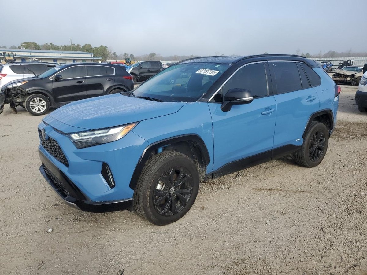 TOYOTA RAV4 , 2023