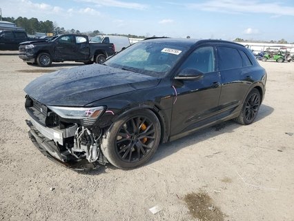 E-TRON CHR 