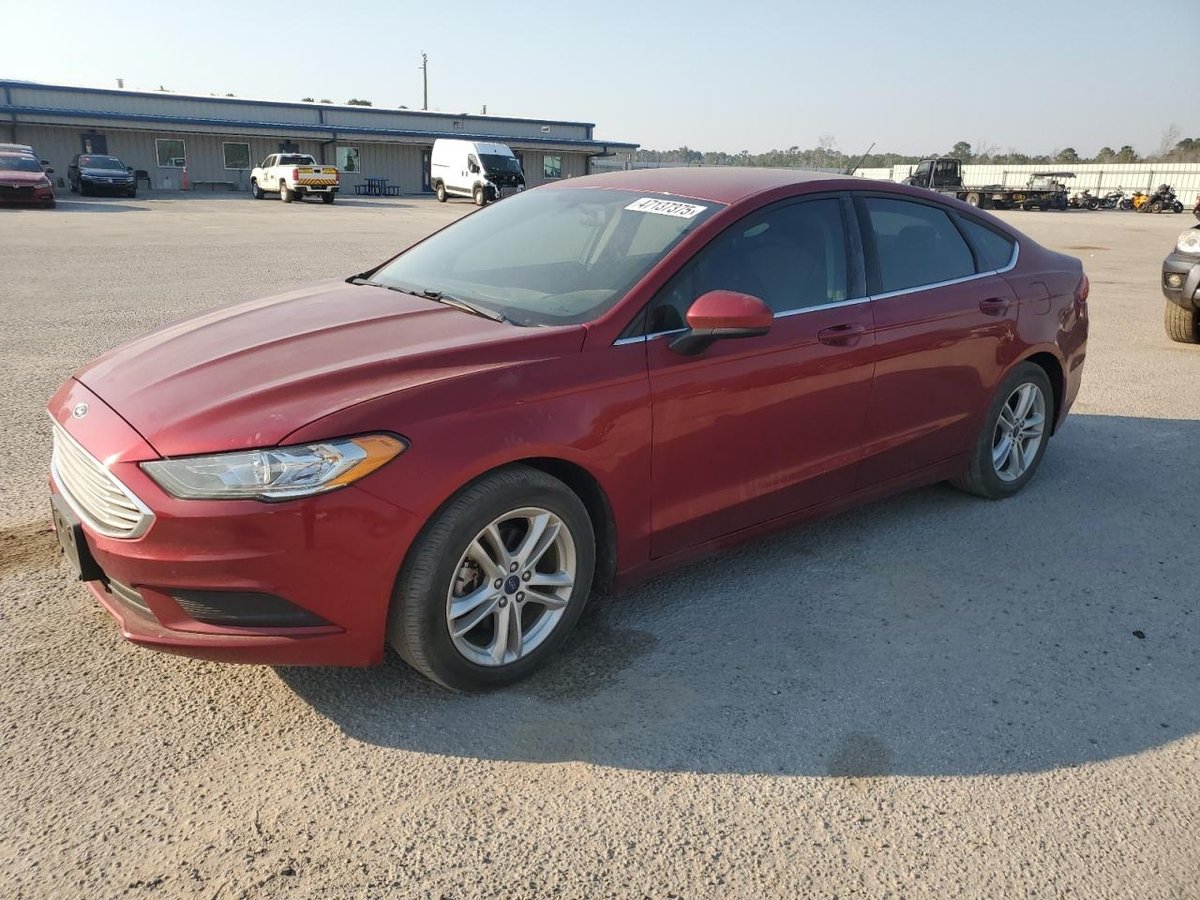 FORD FUSION , 2018