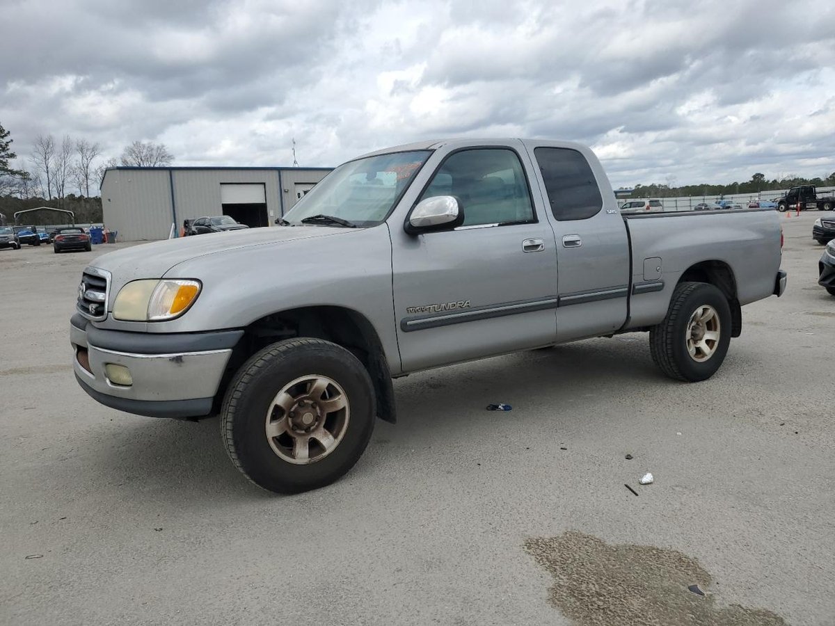 TOYOTA TUNDRA , 2001