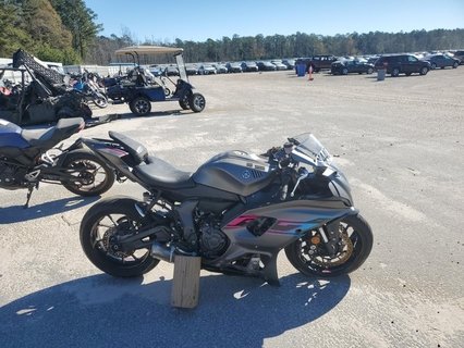 YZFR7 