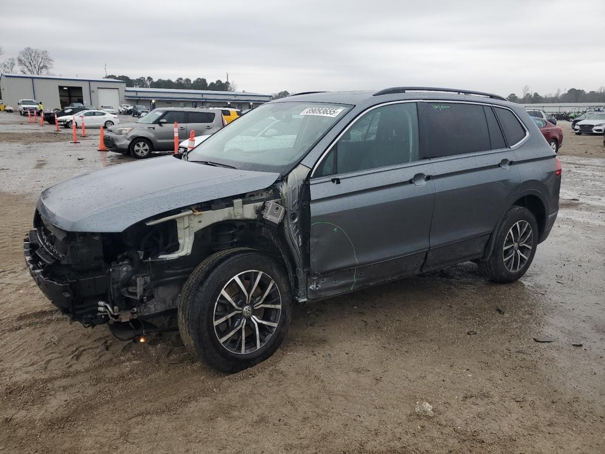 VOLKSWAGEN  TIGUAN , 2020