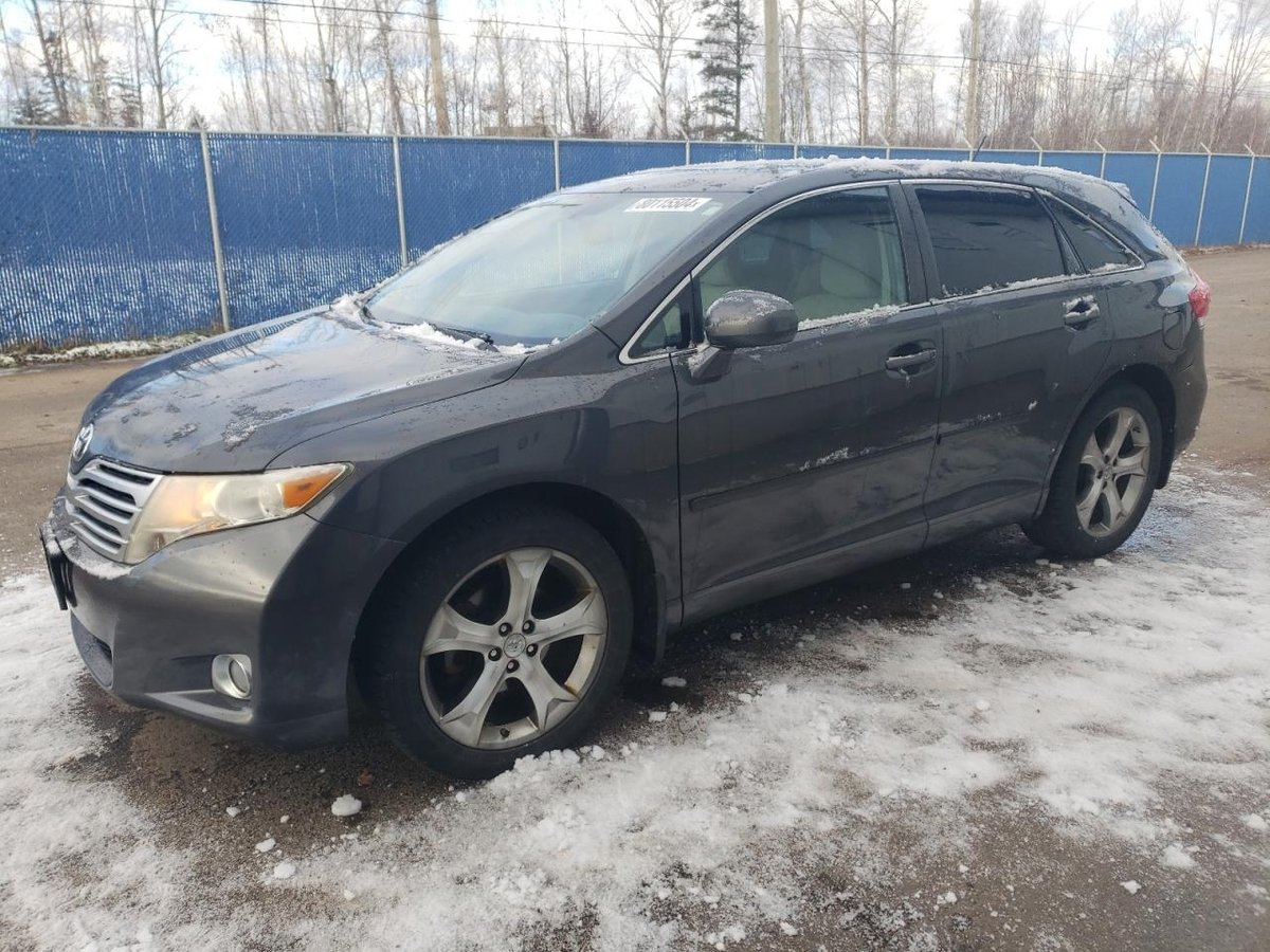 TOYOTA VENZA , 2010