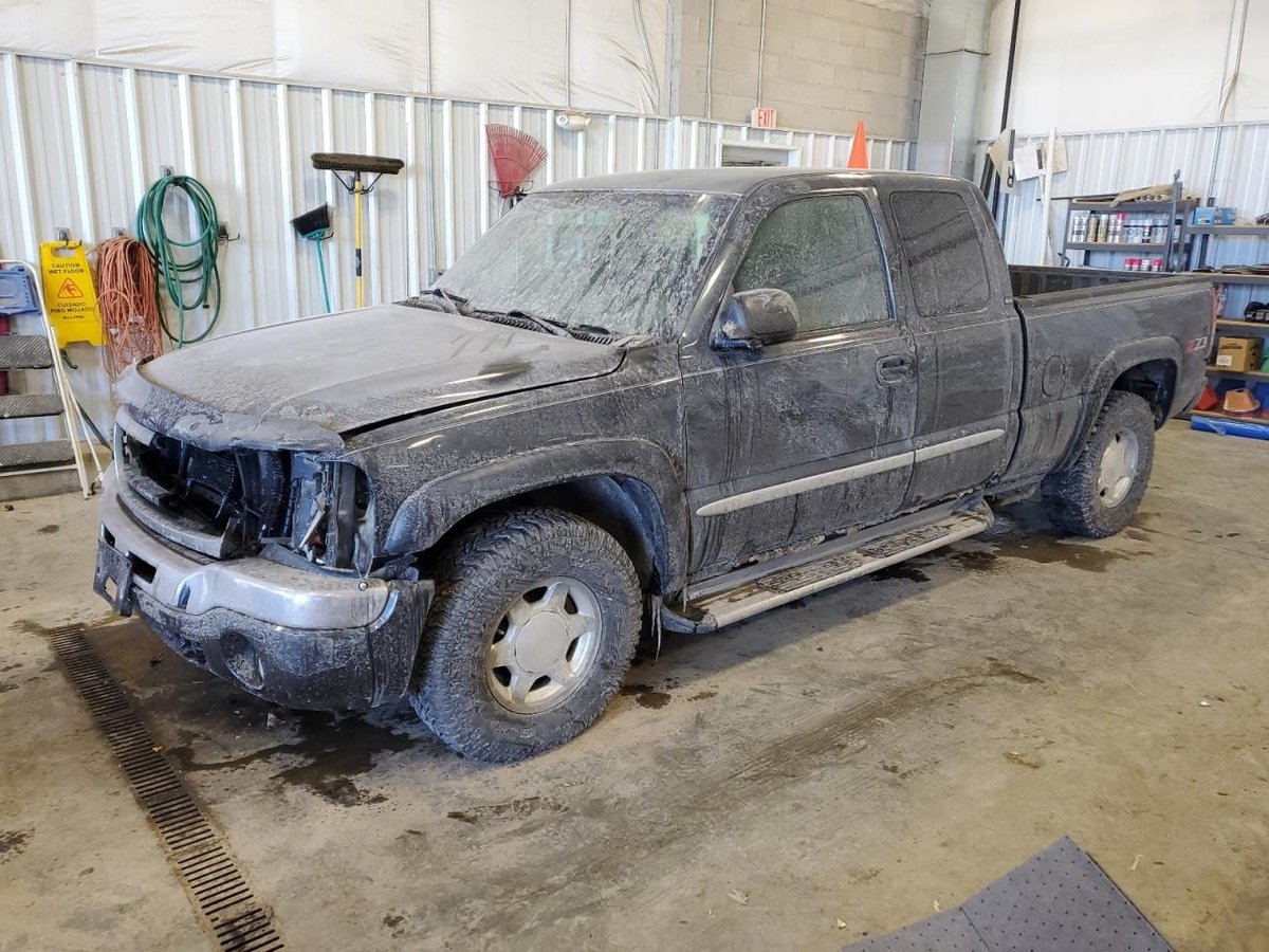 GMC SIERRA , 2003