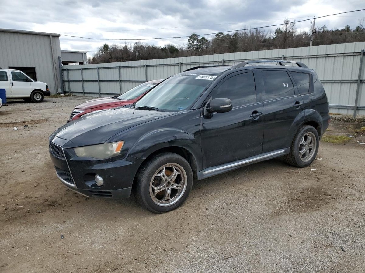 MITSUBISHI OUTLANDER , 2012