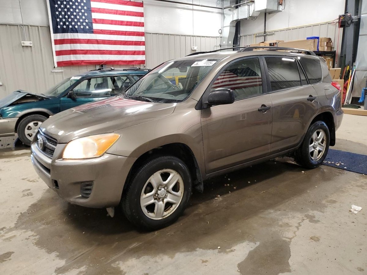 TOYOTA RAV4 , 2010