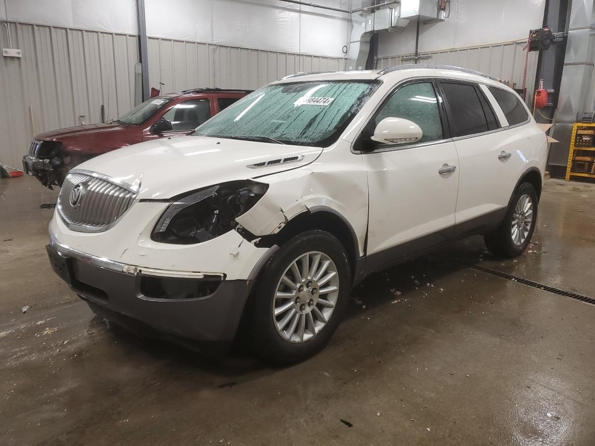 BUICK ENCLAVE , 2010