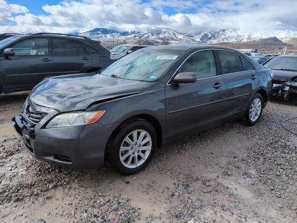 CAMRY 