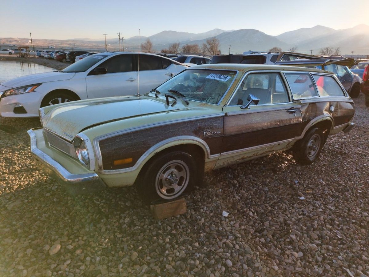 FORD PINTO , 1975