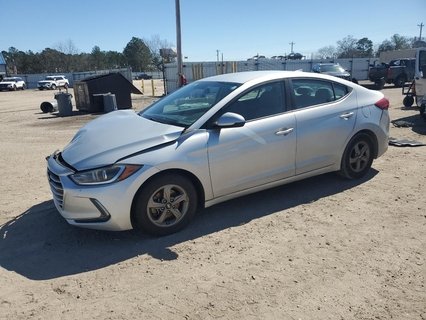 ELANTRA 