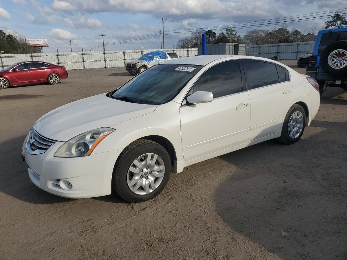NISSAN ALTIMA , 2012
