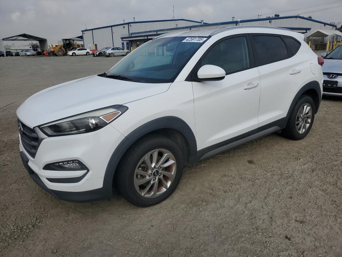 HYUNDAI TUCSON , 2017
