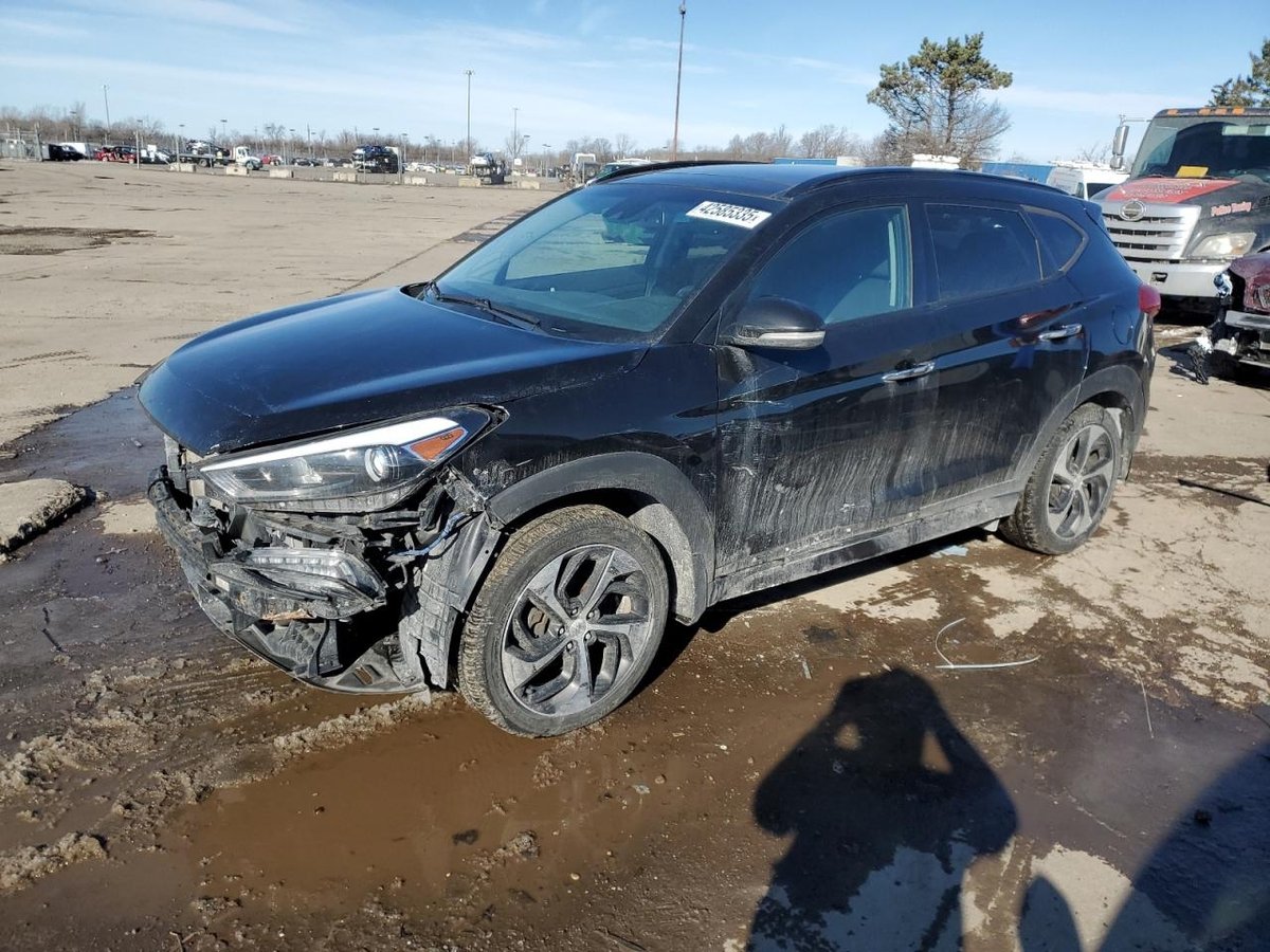 HYUNDAI TUCSON , 2016