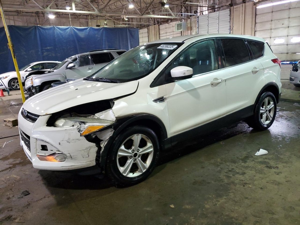 FORD ESCAPE , 2014
