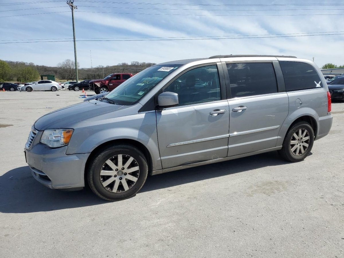 CHRYSLER MINIVAN , 2016