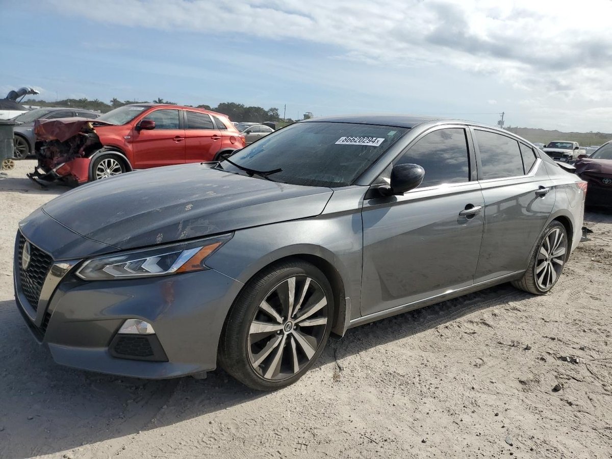 NISSAN ALTIMA , 2019