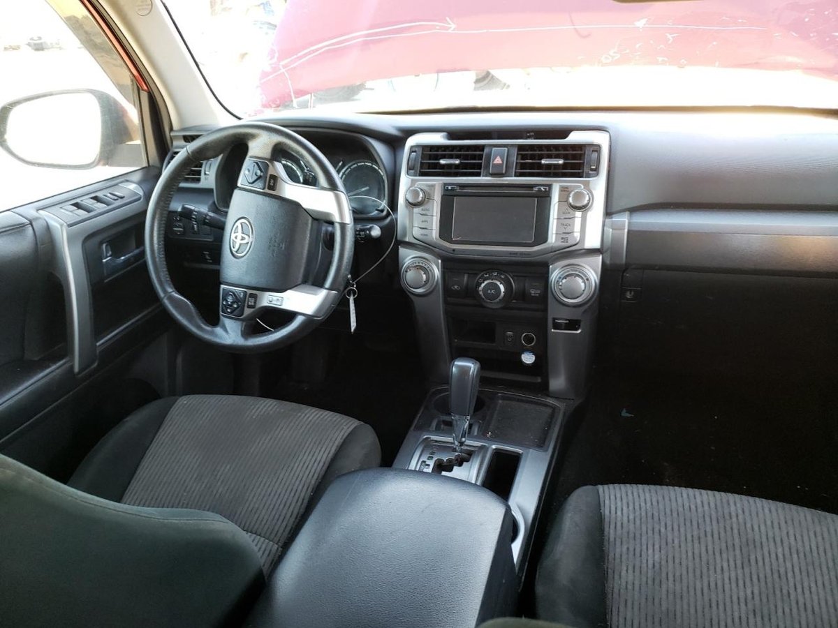 TOYOTA 4RUNNER SR 4RUNNER SR, 2018