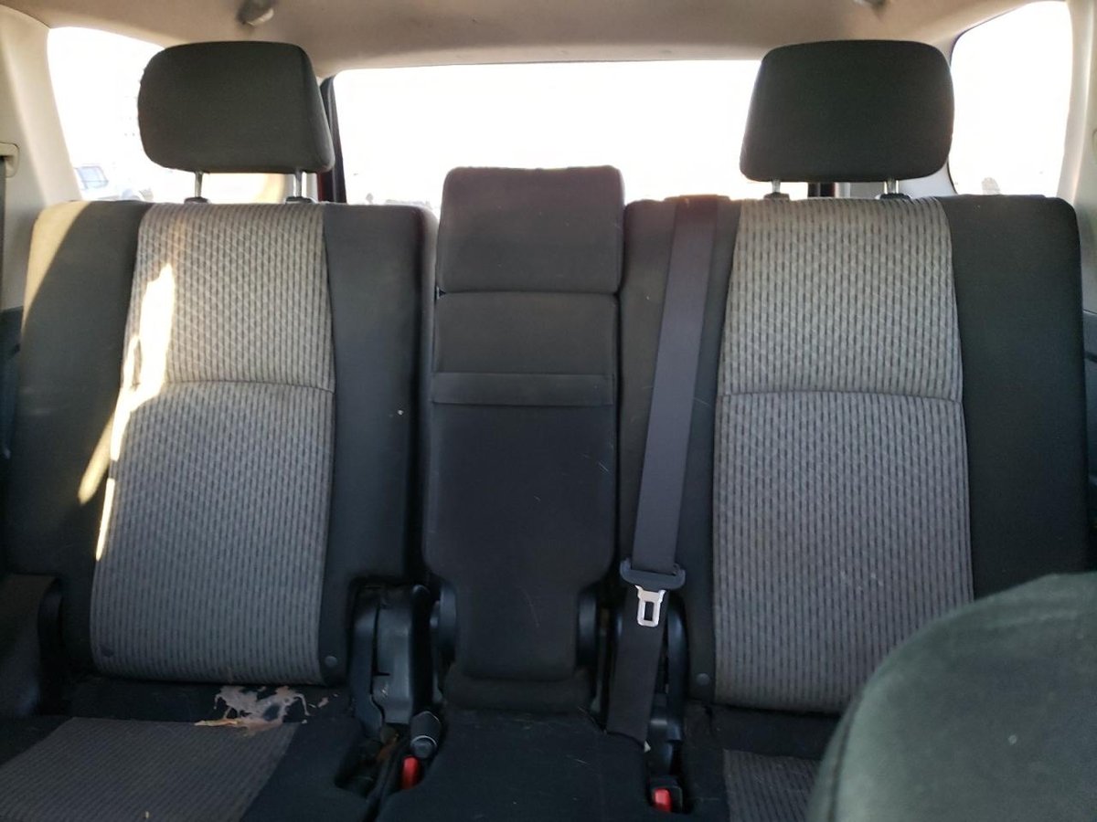 TOYOTA 4RUNNER SR 4RUNNER SR, 2018