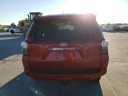 TOYOTA 4RUNNER SR 4RUNNER SR, 2018