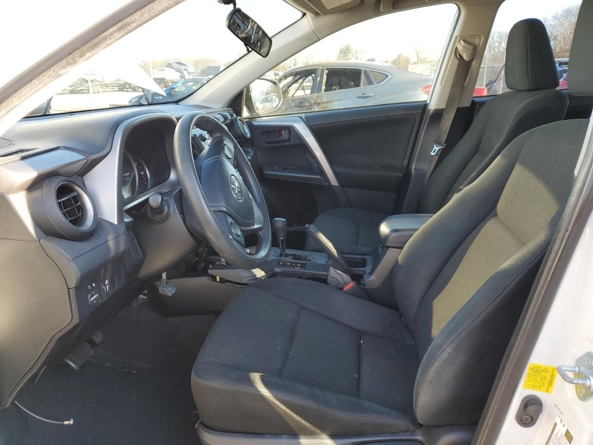 TOYOTA RAV4 LE, 2016