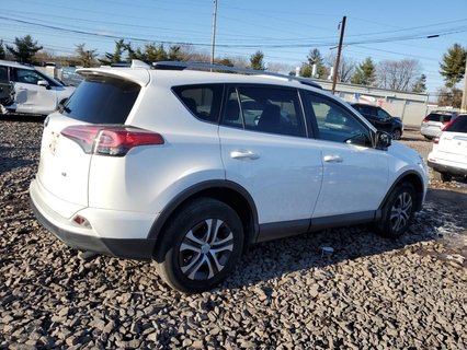 TOYOTA RAV4 LE, 2016