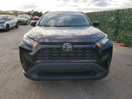 TOYOTA RAV4 LE, 2020