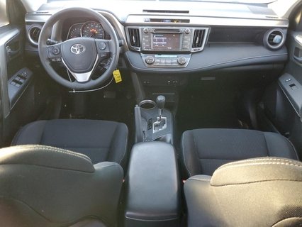 TOYOTA RAV4 XLE, 2014